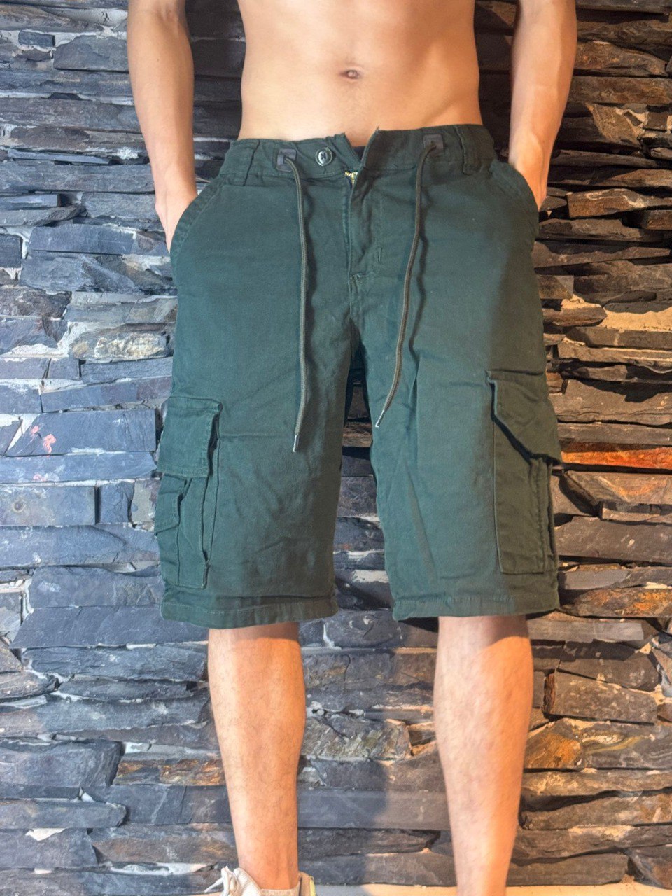 Pantaloneta Cargo Drill Licrado Calidad Premium-  Bolsillos Laterales 🎁ENVIO GRATIS