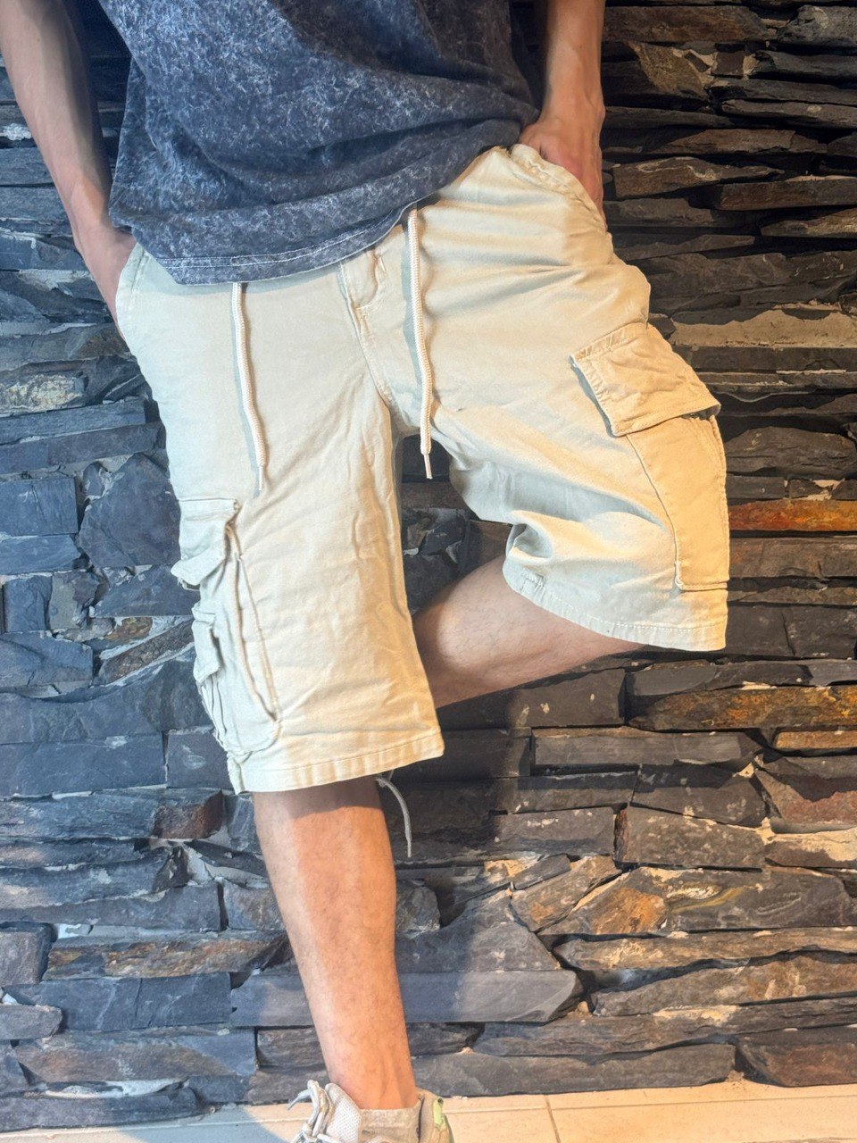 Pantaloneta Cargo Drill Licrado Calidad Premium-  Bolsillos Laterales 🎁ENVIO GRATIS